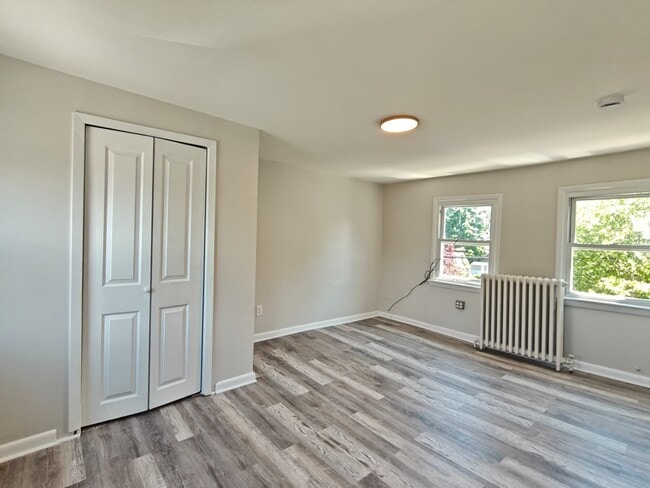 Photo - 317 Borden St Unit 2