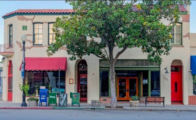 Photo - 4 bedroom 2 bath home