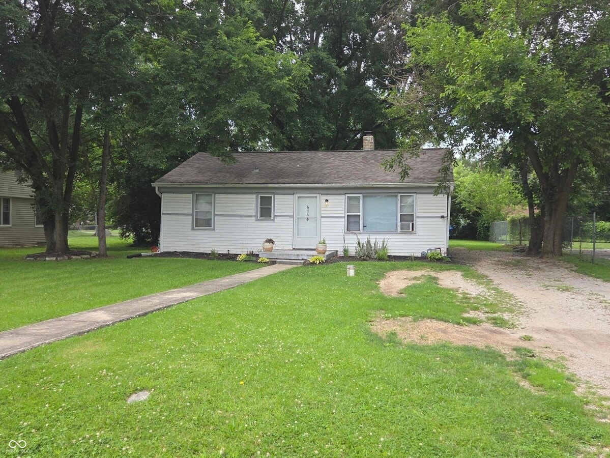 Photo - 6104 Bettcher Ave