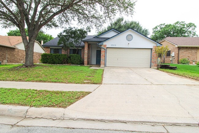 Building Photo - 2505 Kline Cir