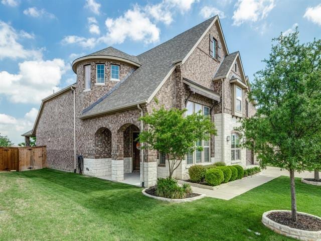 Photo - 720 Lawndale St