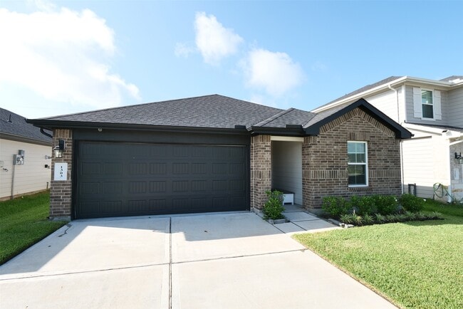 Photo - 1303 Lucciola Ln