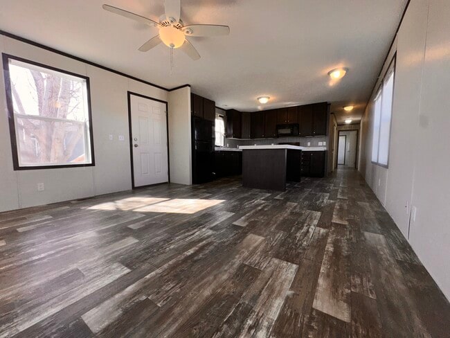 Photo - 24 Skeena St