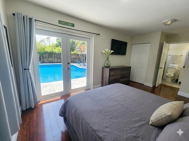 Photo - 3440 SW 20th St