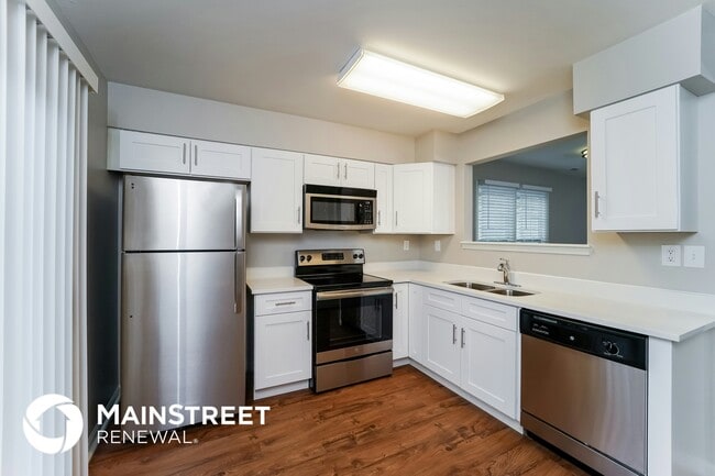Photo - 4303 Bay Pointe Dr