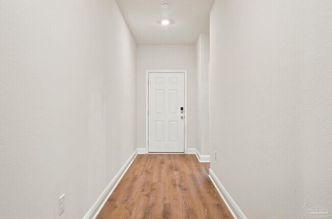 Photo - 7745 Burnside Lp