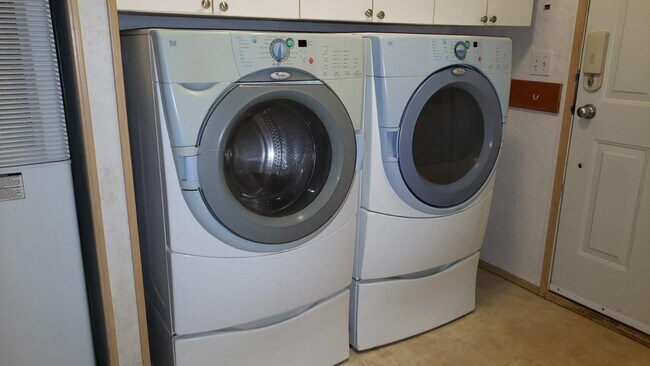 Photo - 0 Bed 0 Bath Unit in Fort Mcmurray, AB Unité 184