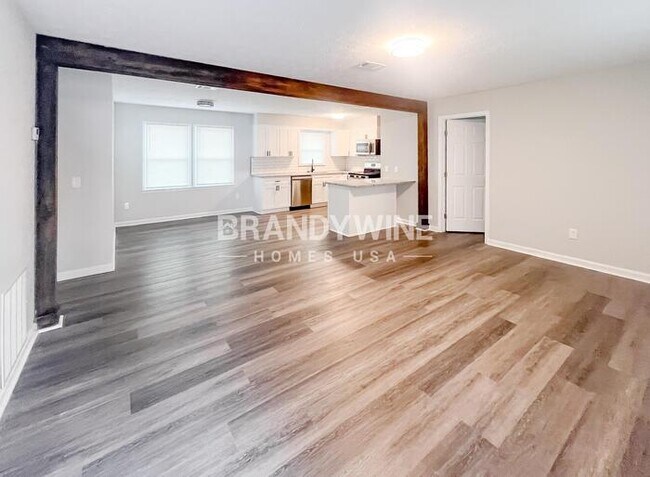 Photo - 324 Laurel Ln