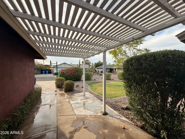 Photo - 16015 N 47th Dr
