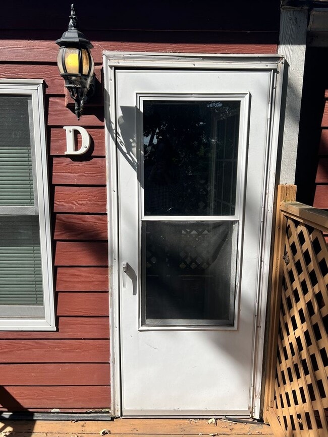 Photo - 206 Main St Unit D