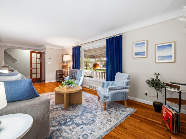 Photo - 386 Walworth Ave Unidad SI ID1496104P