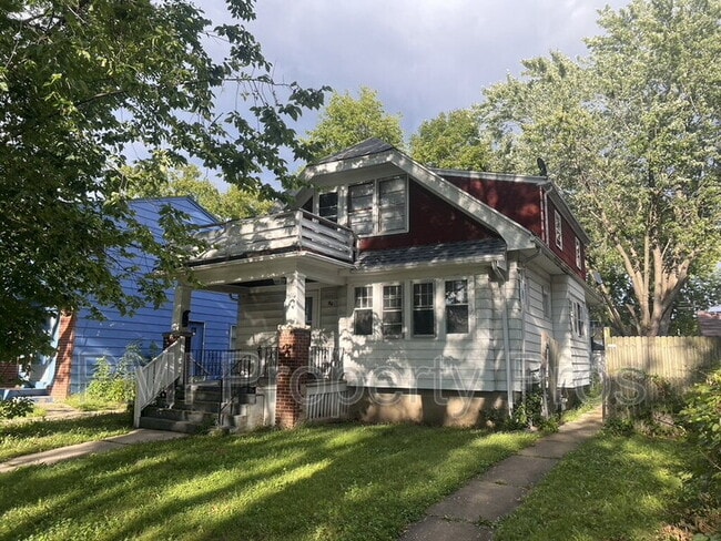 Building Photo - 4566 N 28th St Rental