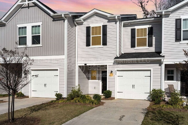 Photo - 490 Tayberry Ln