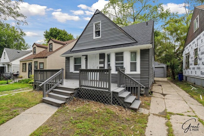 Photo - $1,300/month - 3 Bed 1 Bath Single Family ...