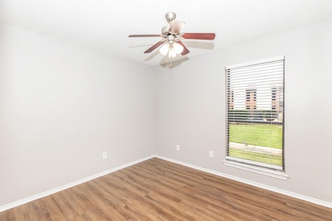 Amber Creek Apartments