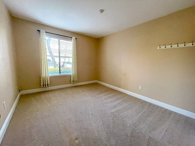 Photo - Cozy 2 Bedroom Ground Level Condo In The Highly Desirable New Park Village Community in Newark