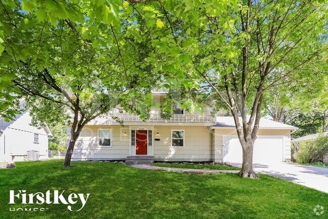 Building Photo - 8408 W 89th St Rental