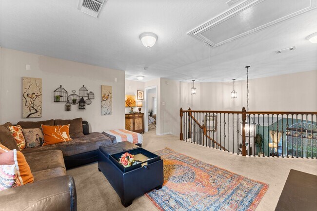 Photo - 51 N Scribewood Cir