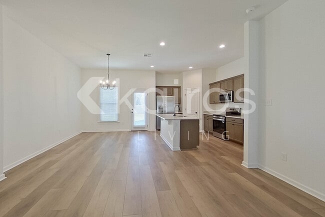 Photo - 112 Hendrix Rd