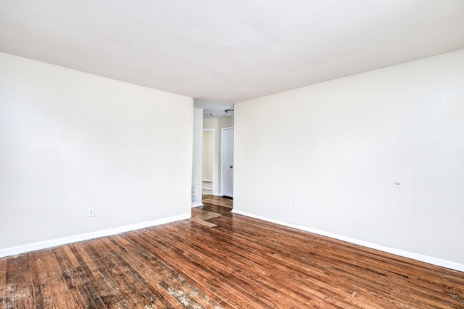 Photo - 11079 Jewett Ave