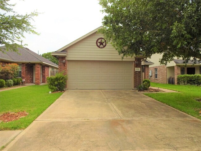 Photo - 12722 Kiev Hills Ln