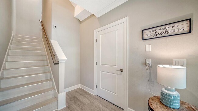 Photo - 5585 Cannes Cir