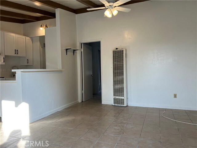 240 W Mayfair Ave