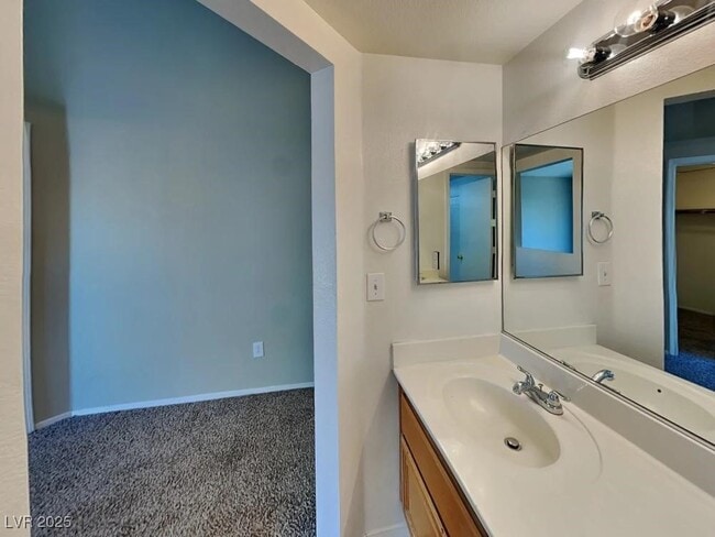 Photo - 1174 Matthew Ave