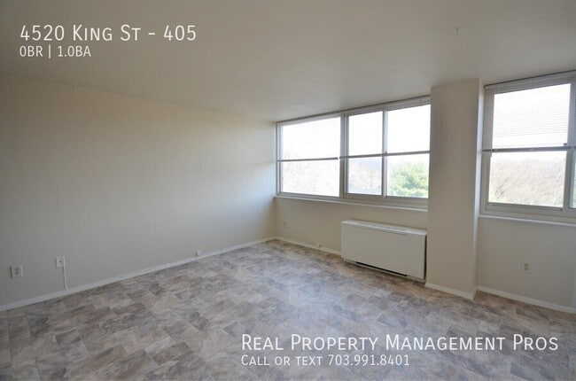 Photo - 4520 King St Unidad 405