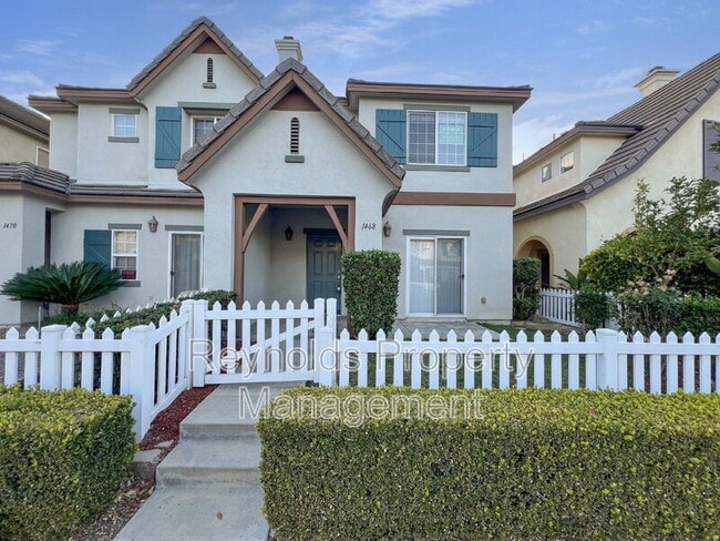 Building Photo - 1468 Normandy Dr Rental