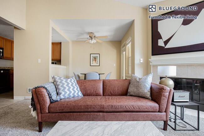 Photo - 1570 Vista Club Cir Unit FL3-ID514