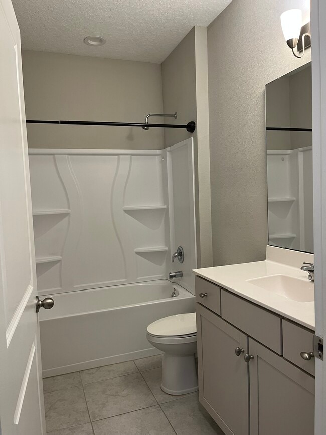 Photo - 177 Clarys Run