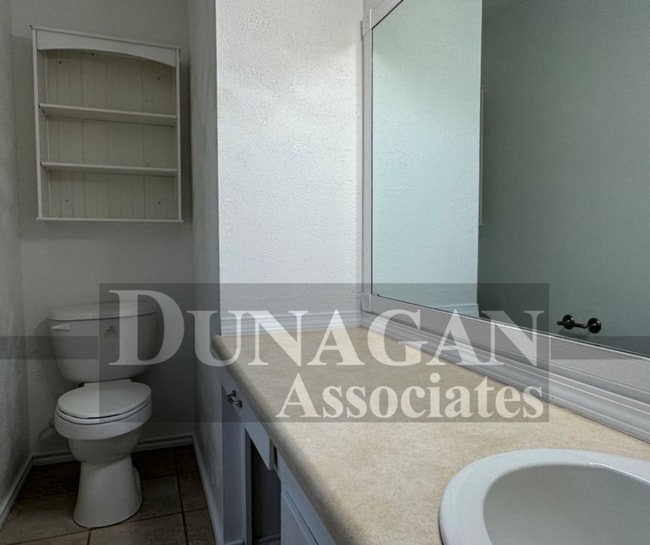 Photo - Pet Friendly!! Updated 3 bed, 1 1/5 Bath.