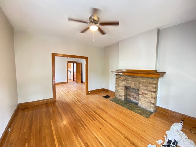 Photo - W Pacemont Rd 152-154 NSLLC Unidad 154