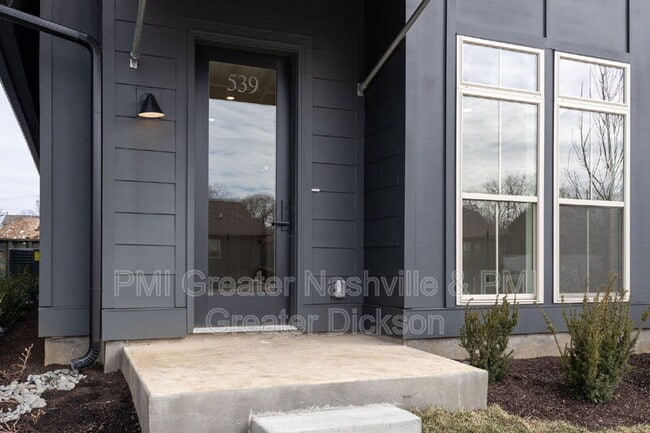 Photo - 539 Midnight Way