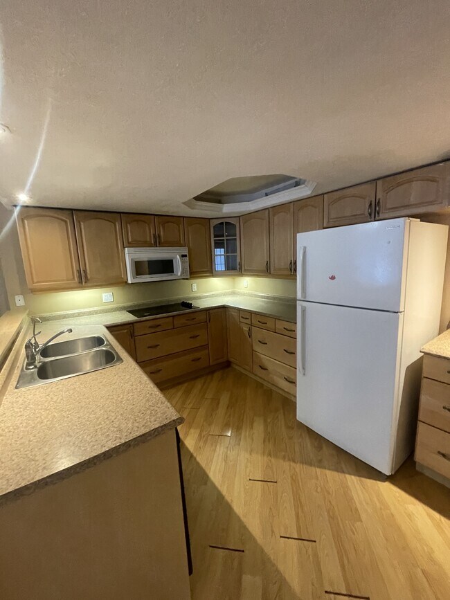 Photo - 14 Hearthbridge St