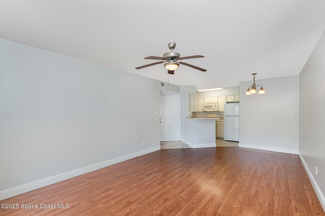 Photo - 1850 Charlesmont Dr Unit 126