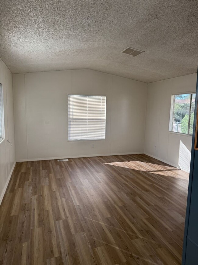 Photo - cute and cozy