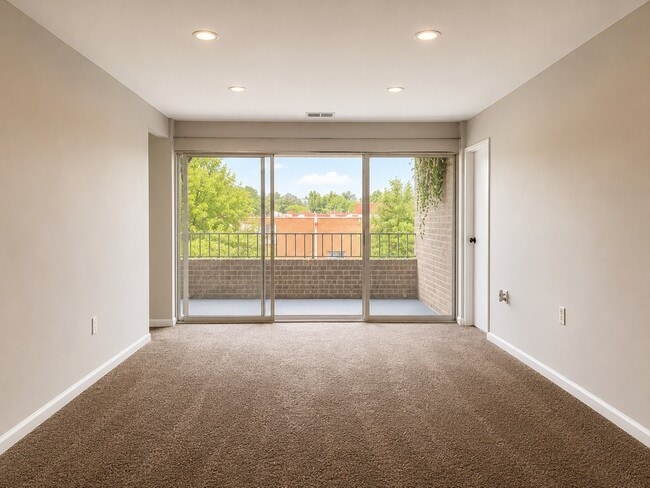 Photo - 434 Girard St