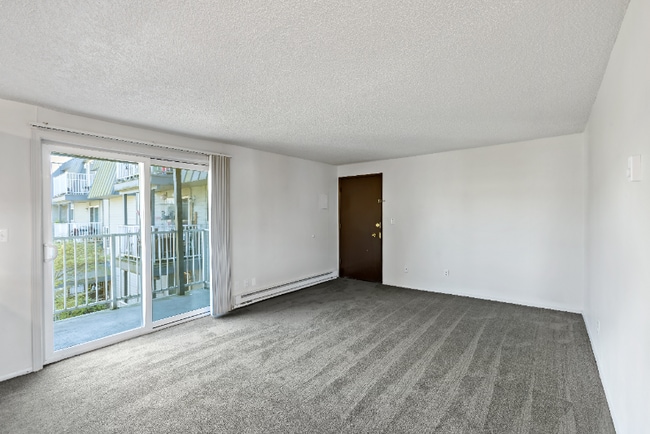 Photo - 11540 Pinehurst Way NE Unit 203