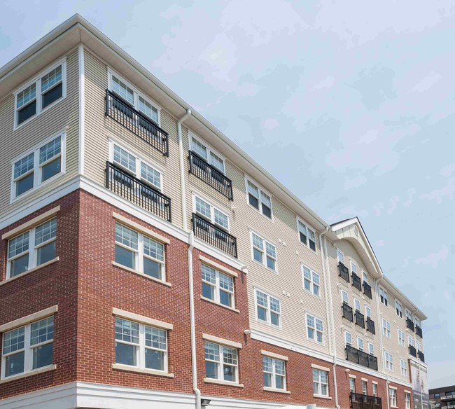 Photo - Hudson House