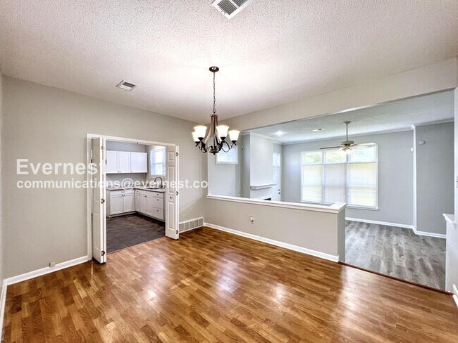 Photo - 5058 Pheasant Run Ln