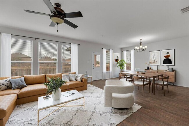 Photo - 150 Jasmine Cove