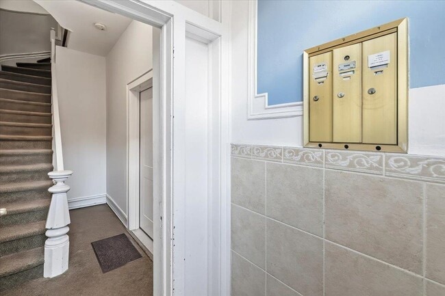 Photo - 308 2nd St Unit 2