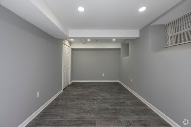 223 Meadow St - 3BD, 2BA - Second Bedroom