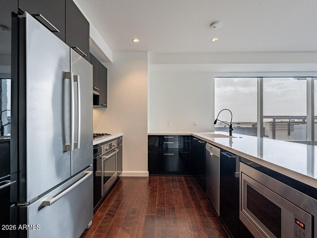 Photo - 4422 N 75th St Unit 7007