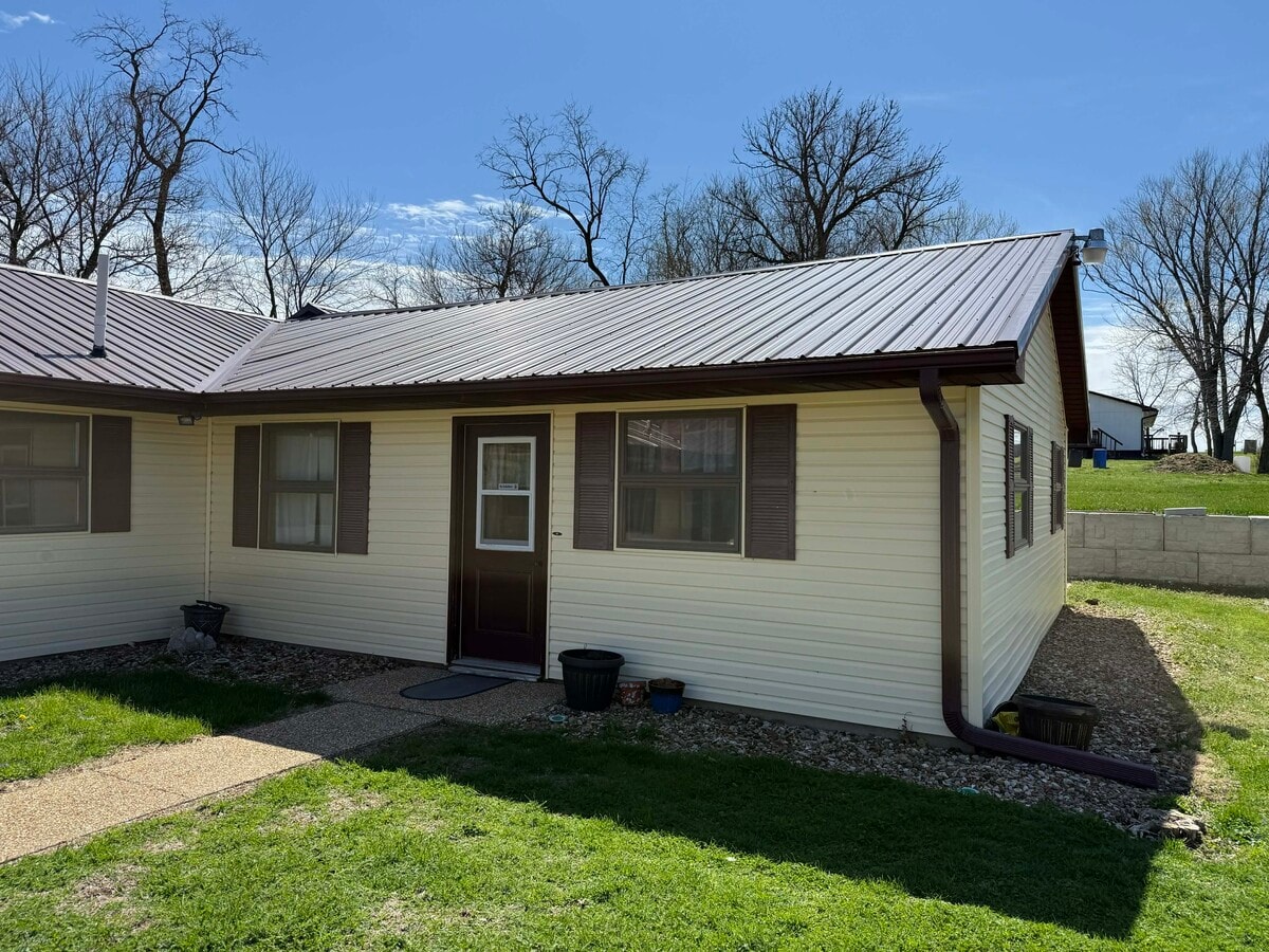 Photo - 970 Harrison St