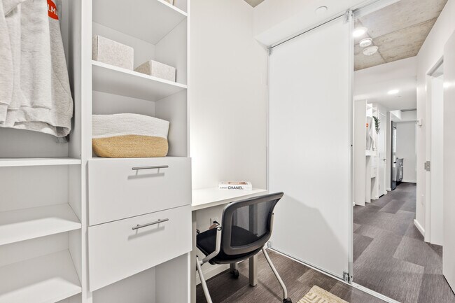 Photo - ALMA @ ByWard Market – Student Community