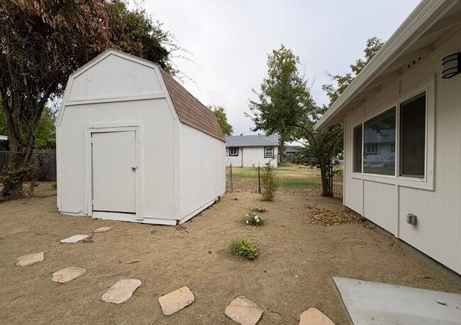 Photo - Beautiful 2-bedroom 1 bathroom in Roseville!