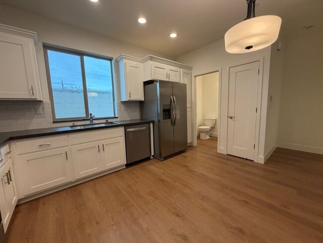 Photo - Loft home in downtown Woodland with SOLAR!!